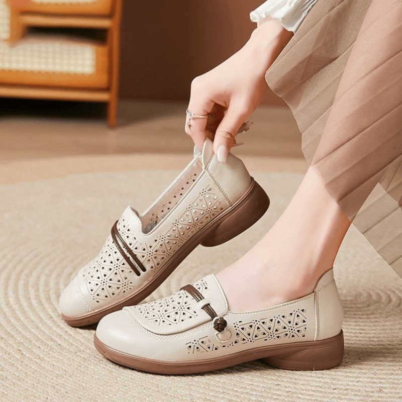 👡Atmungsaktive Leder-Loafer für Damen mit Cut-Outs🌞 Genießen Sie Komfort und Stil 🌞