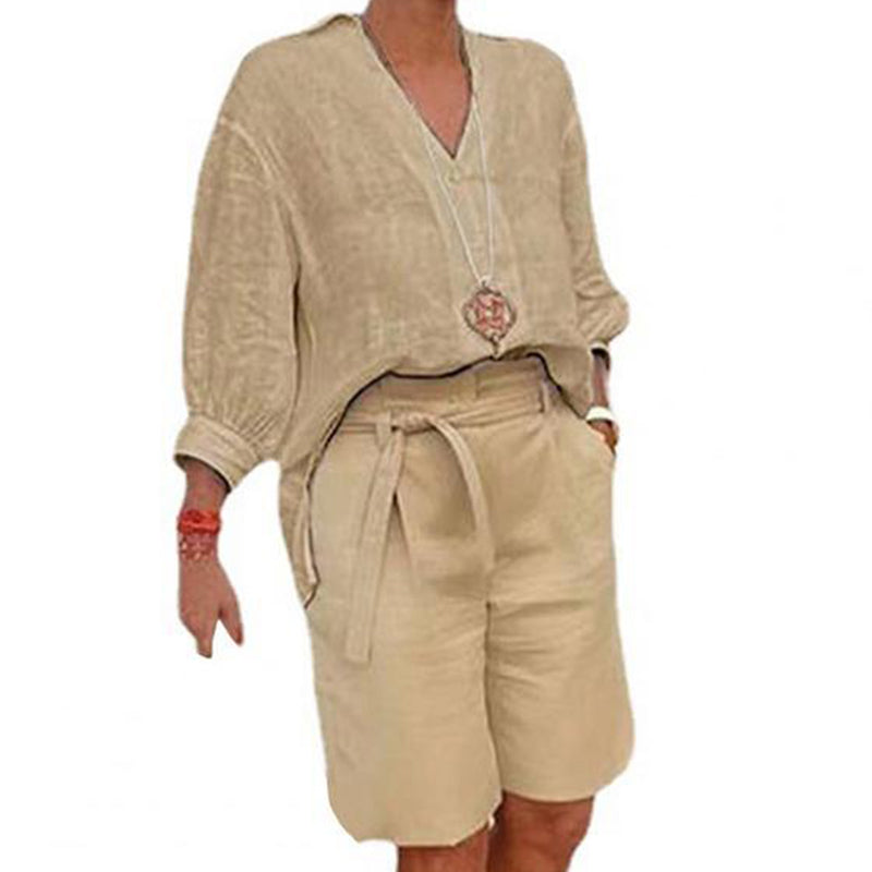 👗Women’s Casual V Neck Top and Shorts Set - Effortless Style & All-Day Comfort 💛✨