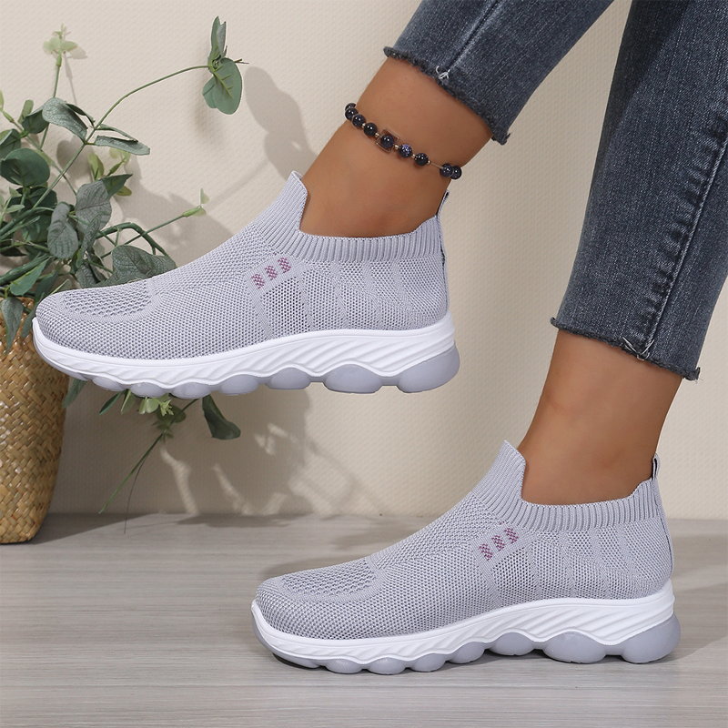 👟✨Women's Slip-On Breathable Walking Shoes– Lightweight Comfort Trainers For Everyday Wear ☁️