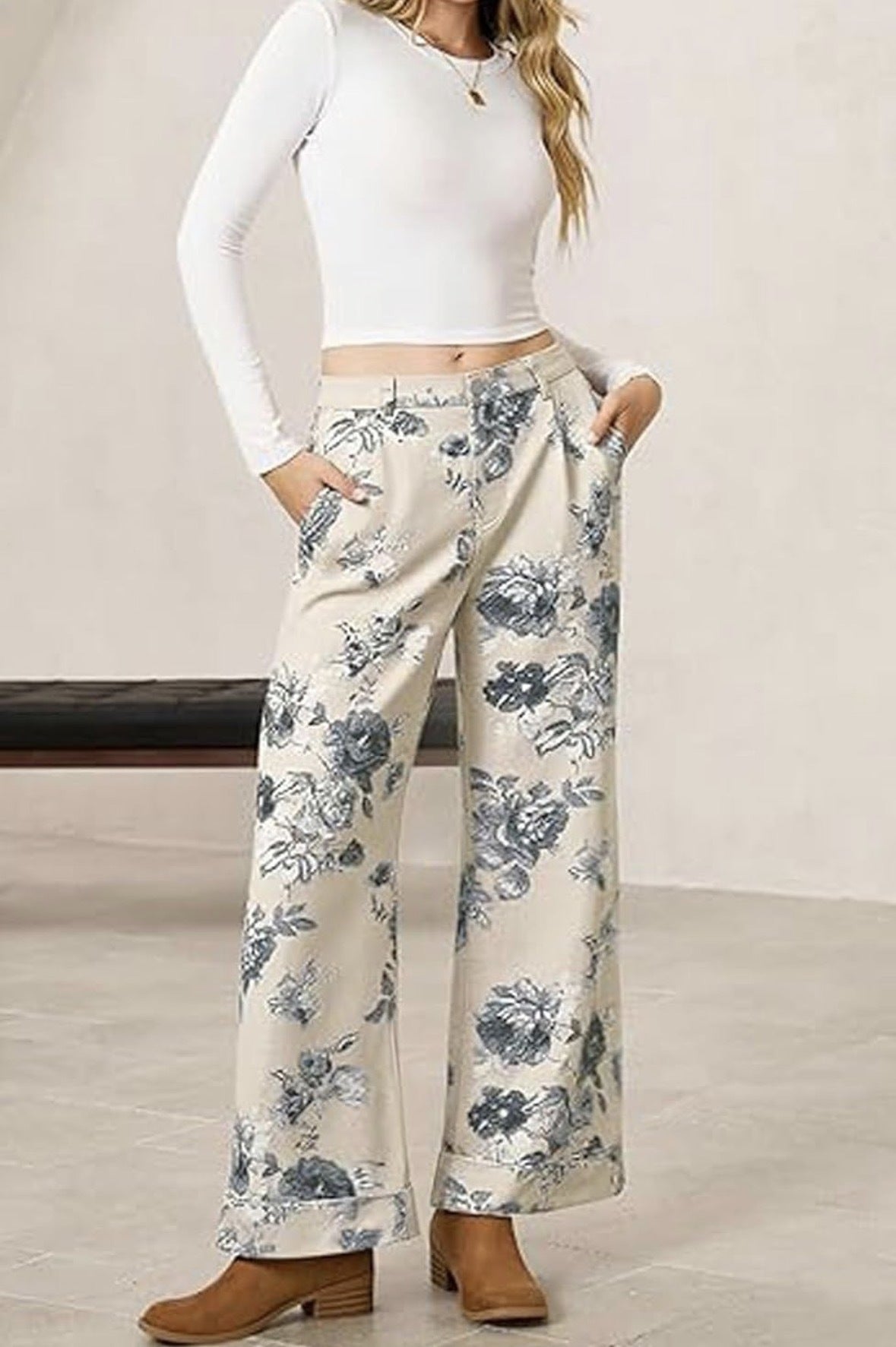🌿MEGA-DEAL 51% RABATT! 👖 Damen Cropped Jeans – Schicker Blumendruck & Lässige Weite Passform ☀️✨