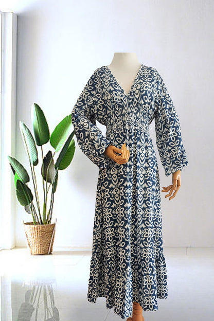 🔥Heißer Verkauf – 50% RABATT ✨ Langes Freizeitkleid mit V-Ausschnitt und Print – Mühelose Eleganz für sonnige Tage & besondere Momente 🌸