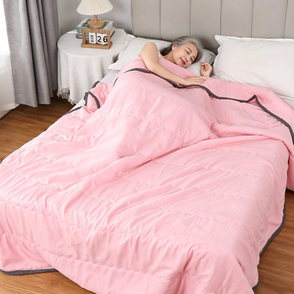 🛏️Breathable Lightweight Summer Comforter – Cooling Duvet for Hot Sleepers ❄️✨