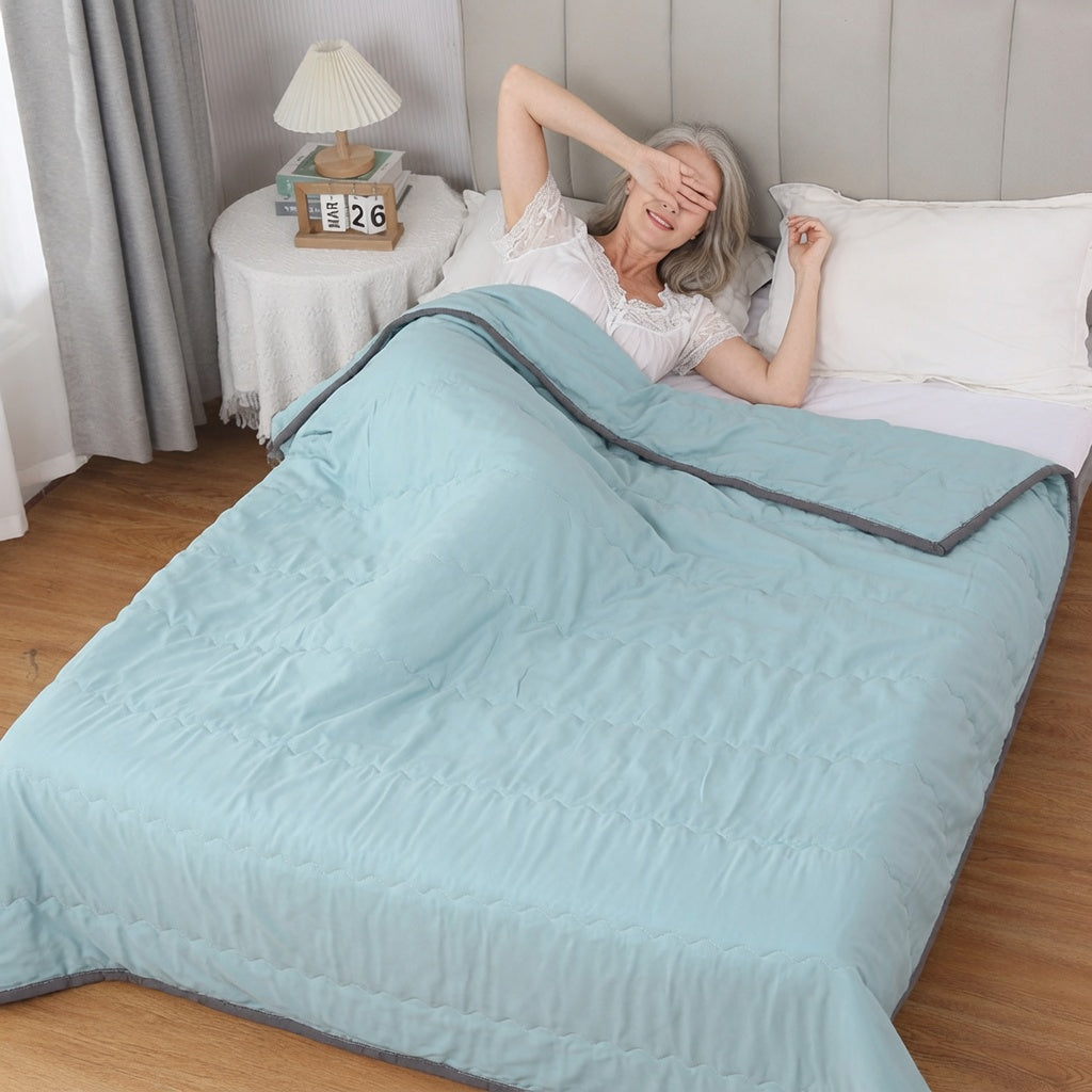 🛏️Breathable Lightweight Summer Comforter – Cooling Duvet for Hot Sleepers ❄️✨