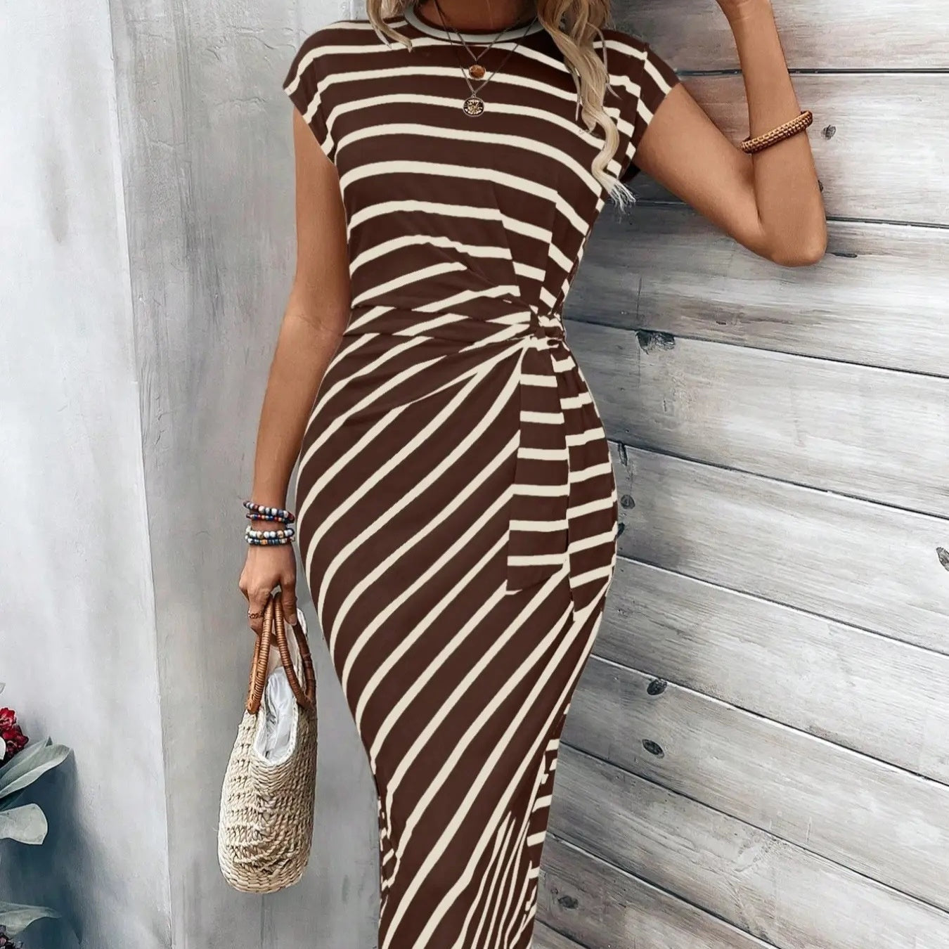 🥳2026 HOT SALE 50% OFF! 🥳💞50K+ SOLD!🌸Women's Knot Bodycon Dress – Leopard print, tummy-flattering knot. Comfy & chic for parties or date nights. Feel gorgeous. ✨🌹