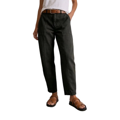Versatile tapered pants 👖 High-waisted and slim-fitting, practical pockets, wrinkle-resistant fabric, creates the illusion of longer legs 📏