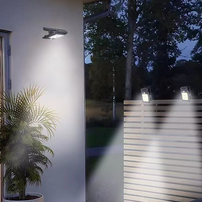 🌞 Solar Motion Sensor Clip Light – Eco-Friendly & Energy-Saving Outdoor Illumination 🌍💡