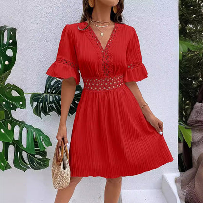 🌸Elegantes V-Ausschnitt-Kleid mit Spitzenausschnitten✨ Stilvoll in den Sommer