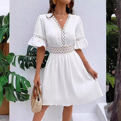 🌸Elegantes V-Ausschnitt-Kleid mit Spitzenausschnitten✨ Stilvoll in den Sommer
