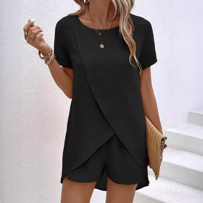 🌸Women's Solid Color Irregular Top & Shorts Two Piece Set - Stand out this summer✨