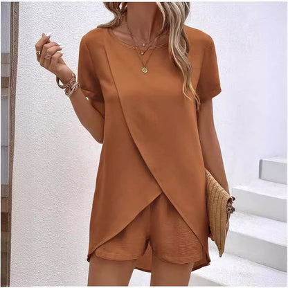 🌸Women's Solid Color Irregular Top & Shorts Two Piece Set - Stand out this summer✨