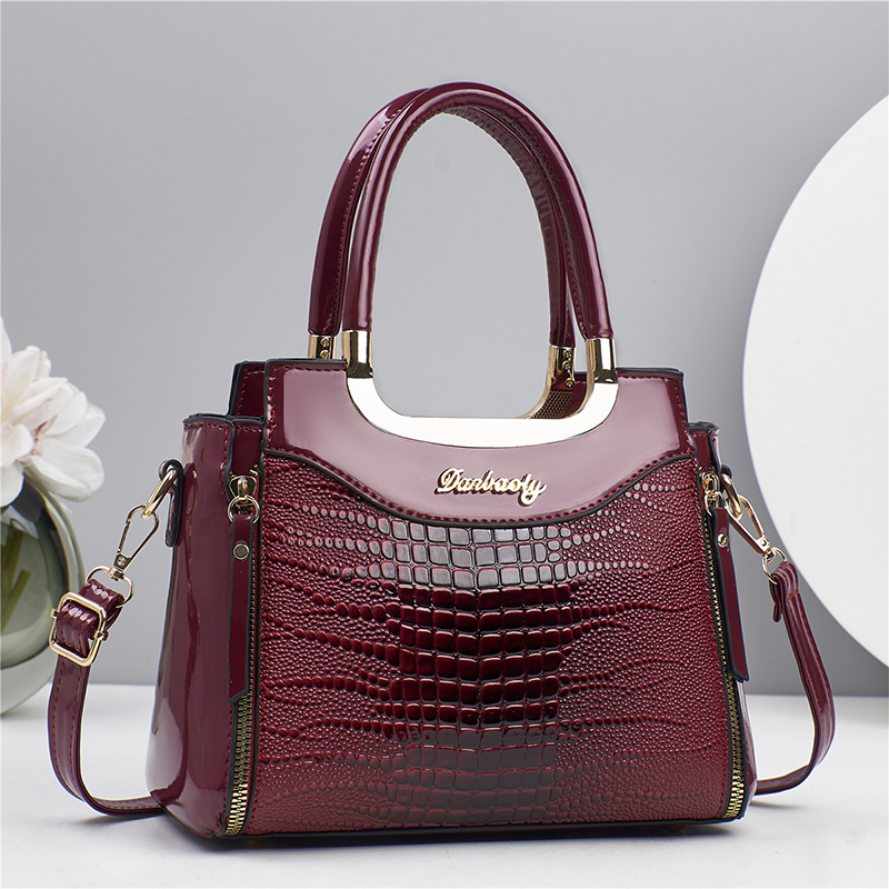 💎✨Women's Vintage Glossy Croc-Embossed Handbag – Chic, Spacious & Effortlessly Elegant
