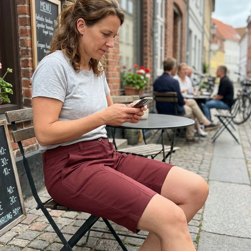 👖 Women's Solid Color Casual Shorts – Comfort Meets Chic!