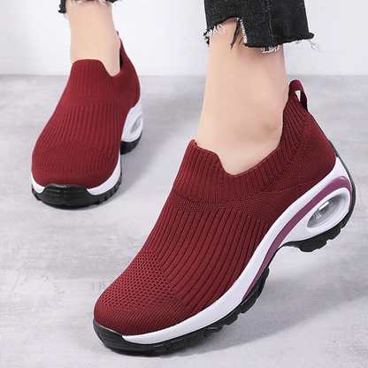 ✨Women's Slip-On Knit Mesh Running Shoes👟Step Into Comfort – On Platform Sneakers You’ll Love