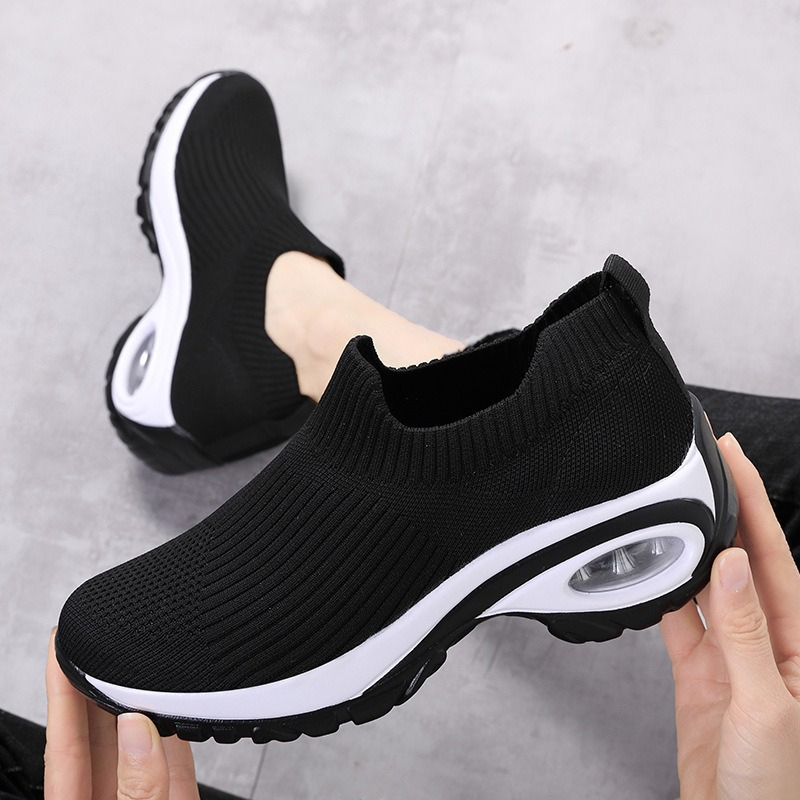 ✨Women's Slip-On Knit Mesh Running Shoes👟Step Into Comfort – On Platform Sneakers You’ll Love