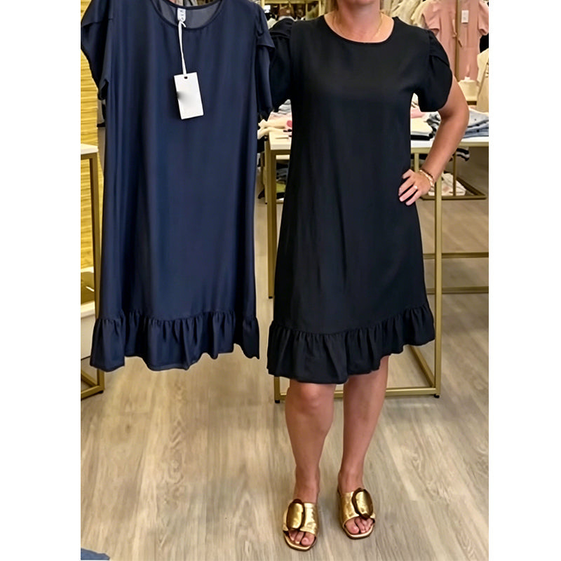 👗✨Elegantes Jeanskleid mit Waschung – Mühelose Eleganz für jeden Tag💙
