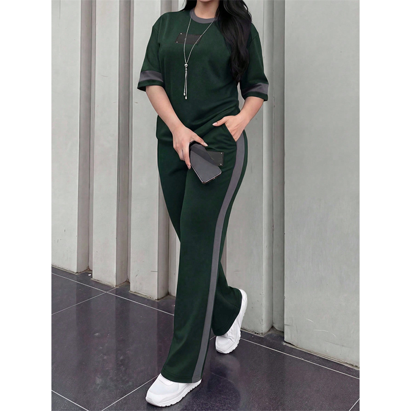 👕✨Women's Casual Two-Piece Lounge Set with Stripe Detail – Effortless Comfort & Sporty Style🔥