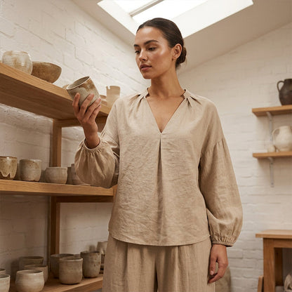 👗Women's Casual V-Neck Top & Pants Set– Minimalist Top & Pocket Trousers ✨ Effortless Chic Outfit
