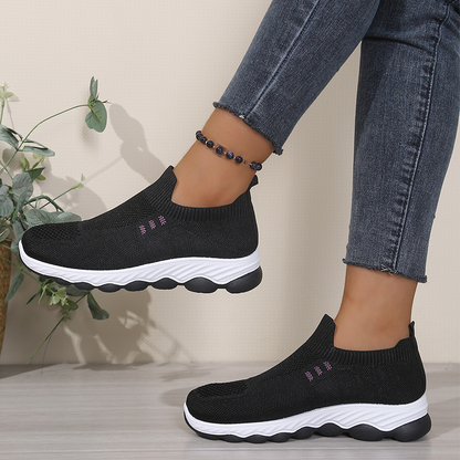 👟✨Women's Slip-On Breathable Walking Shoes– Lightweight Comfort Trainers For Everyday Wear ☁️