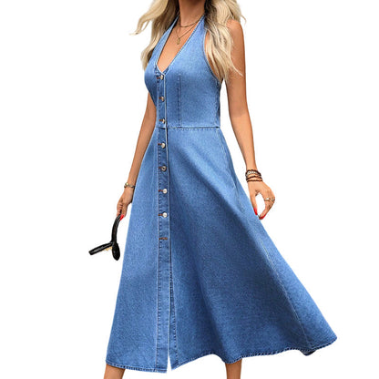 ☀️✨ Sleeveless denim dress with V-neck and bare back for women - feminine, airy & ready for the holidays💙