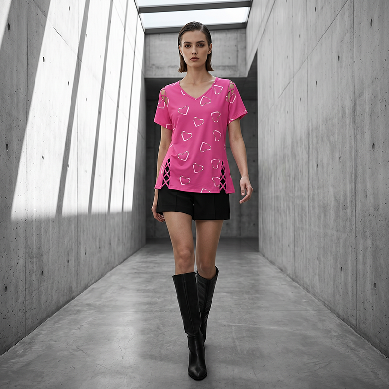 🎉 2026 Sale — Over 35,000 Sold! 💞 Women's V-Neck Heart Print Top – Sweet Love Style 🌸